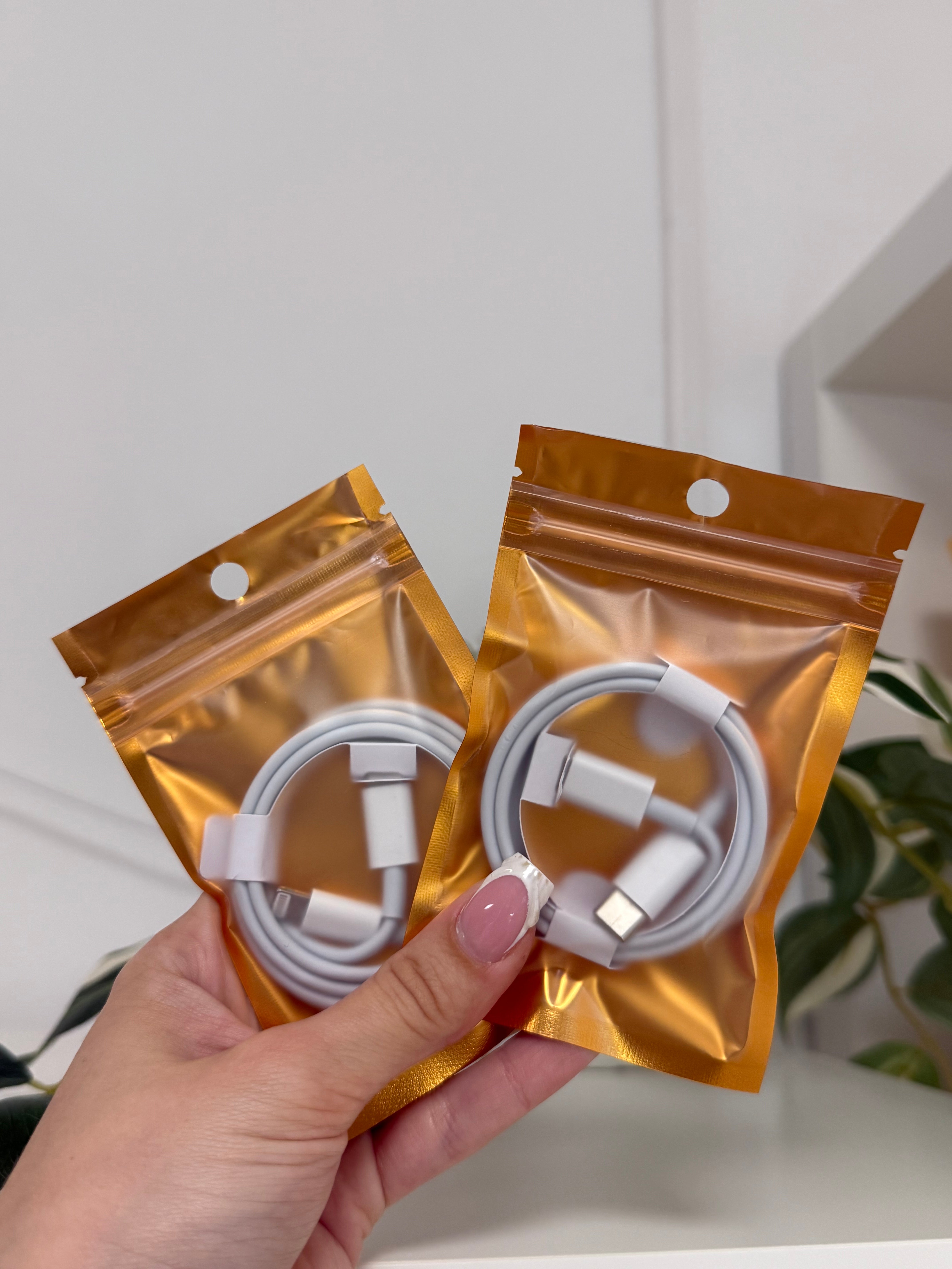 Charging Cable – Cabo Carregador Lightning/USB-C