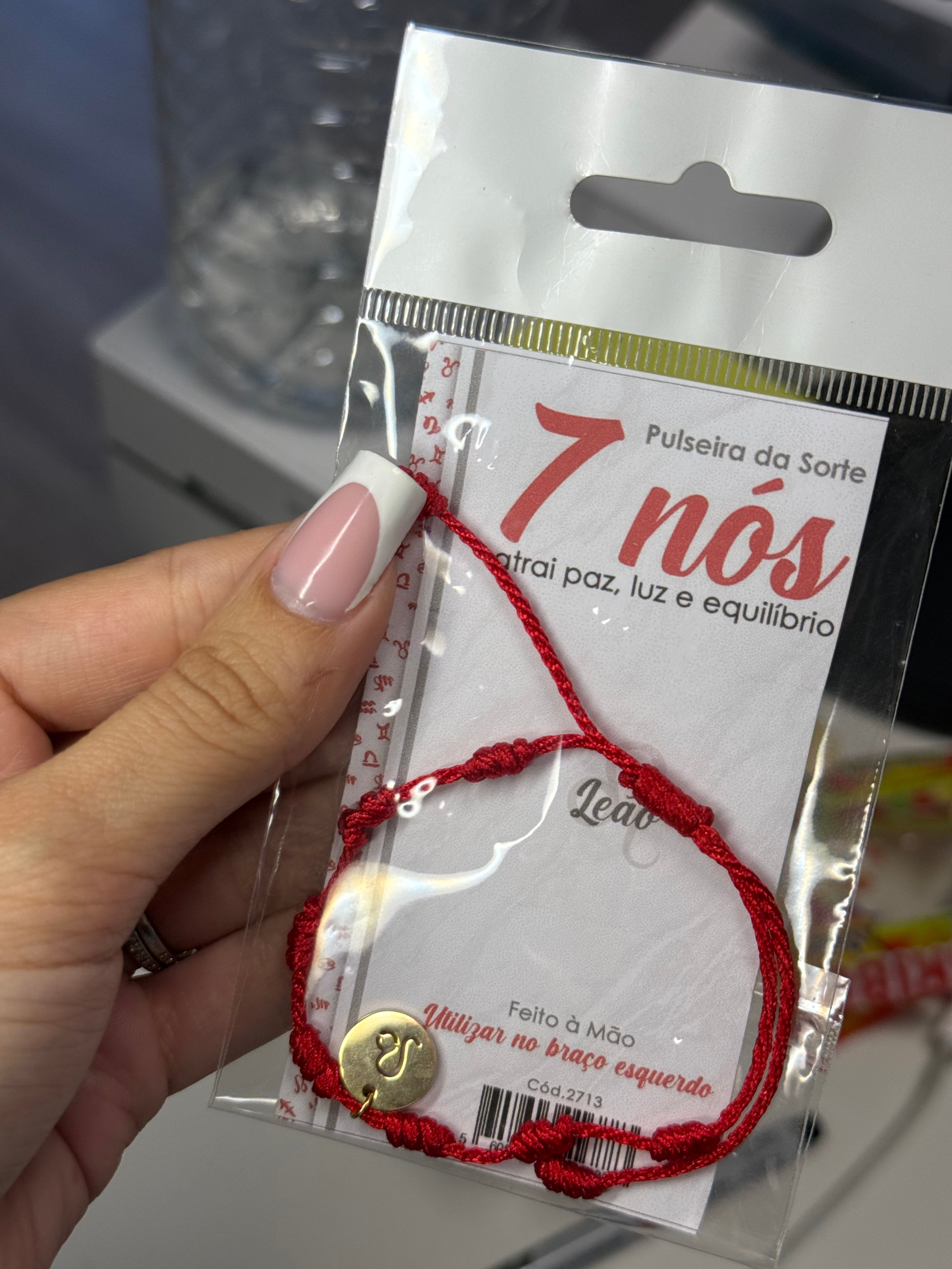 7 Knots Protection Bracelet with Zodiac Sign —
Pulseira de Proteção 7 Nós com Signo do Zodíaco