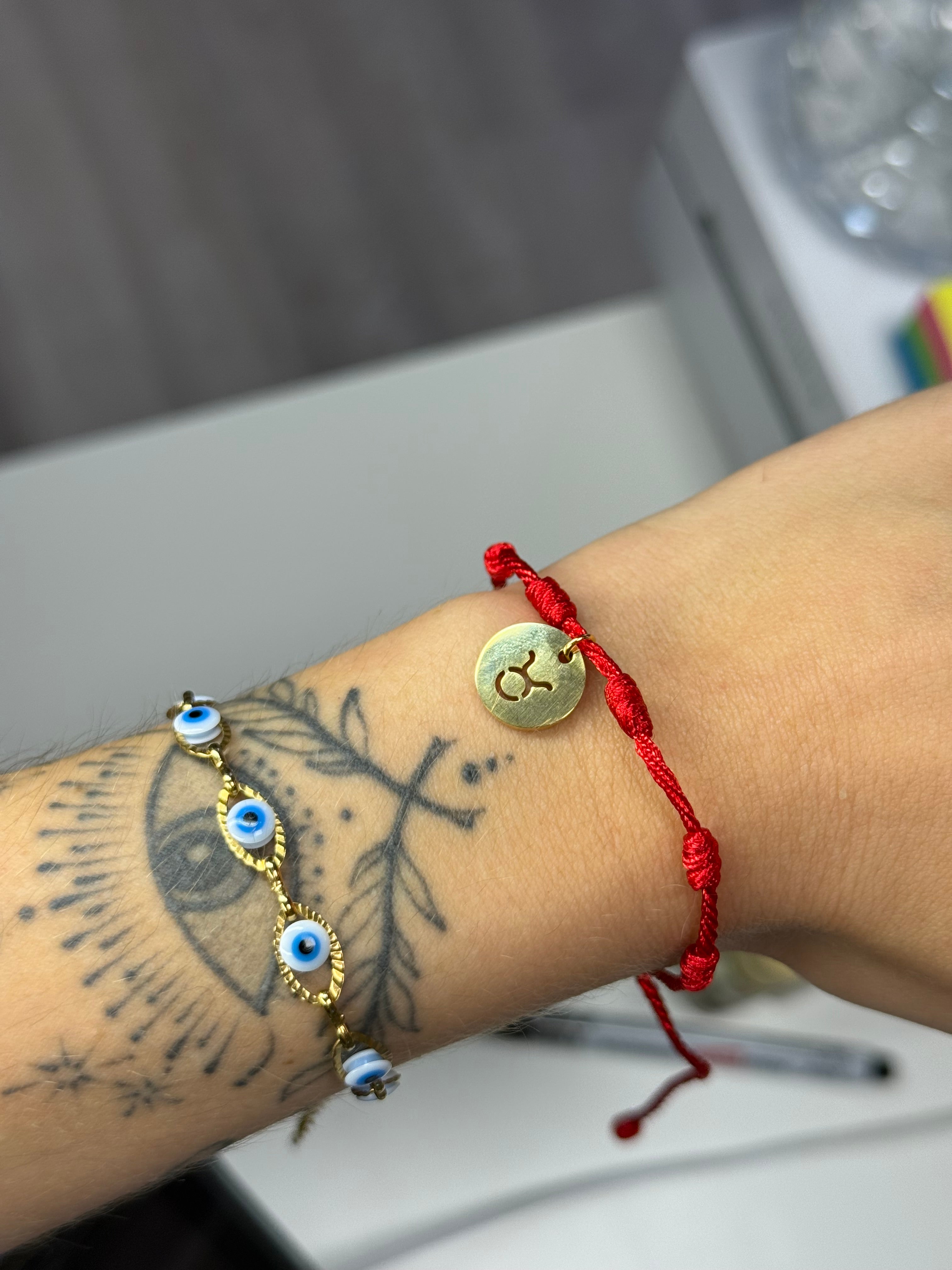 7 Knots Protection Bracelet with Zodiac Sign —
Pulseira de Proteção 7 Nós com Signo do Zodíaco