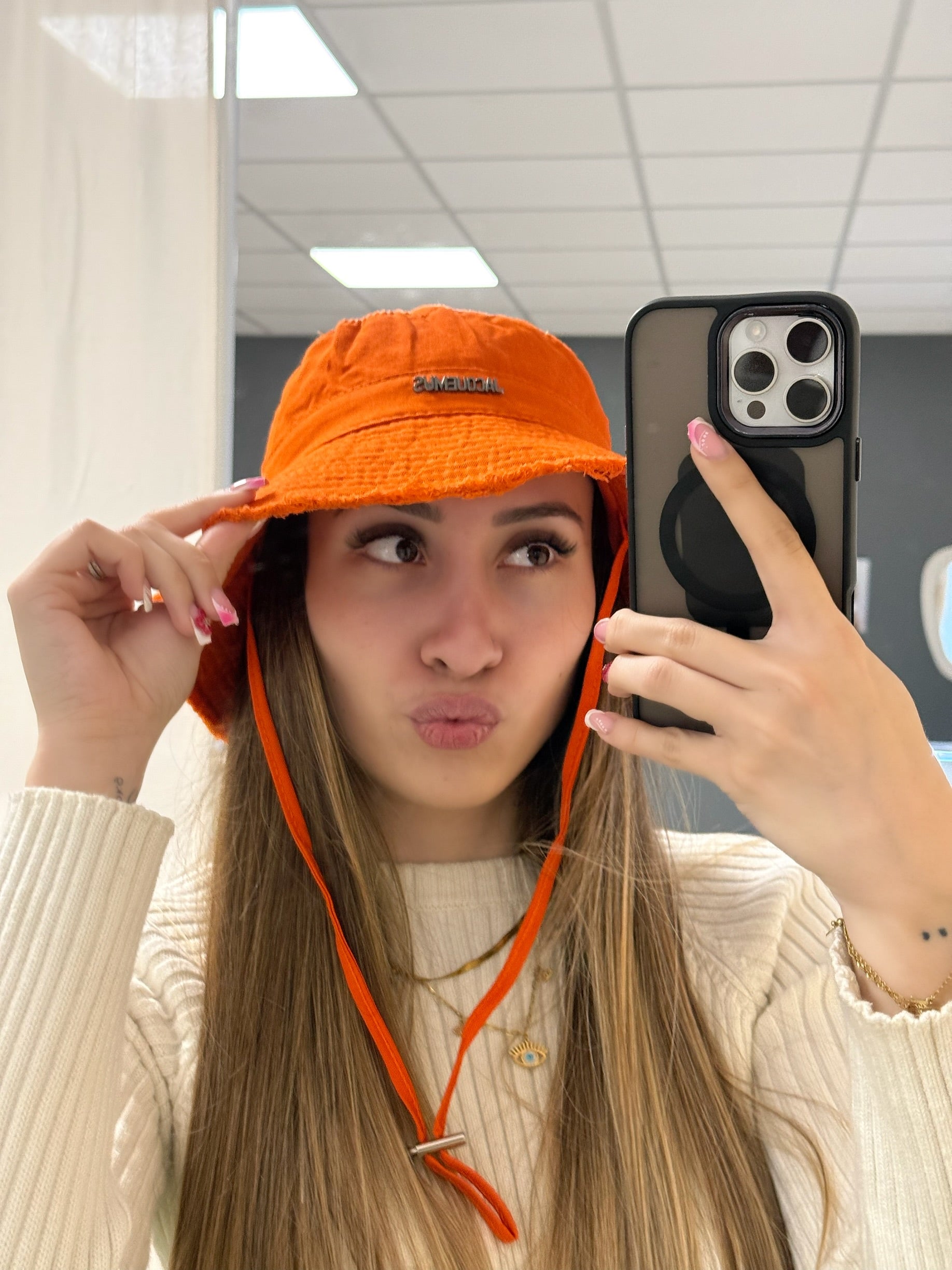 Jacquemus-Inspired Bucket Hat – Chapéu inspiração Jacquemus