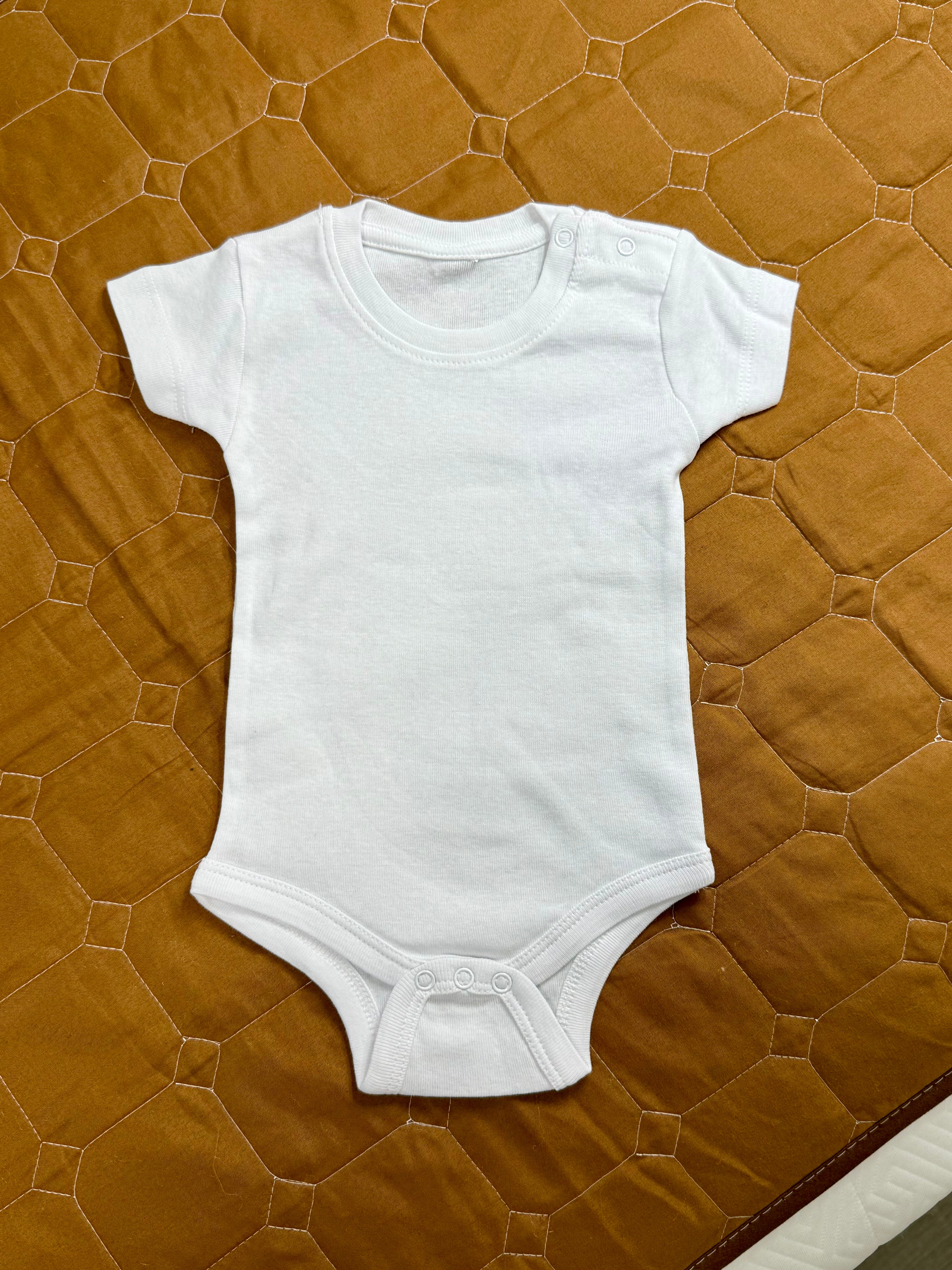 Personalized Baby Bodysuit Quote — Body de bebê personalizado Frase